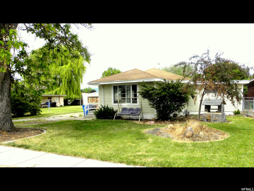 121 N 100 W, Hyrum, UT 84319