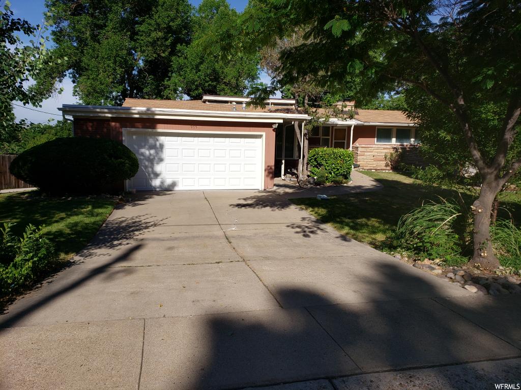 975 N 400 St E, Centerville, UT 84014