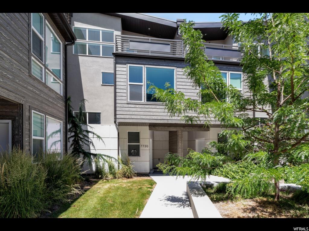 7730 Rooftop Dr, Midvale, UT 84047