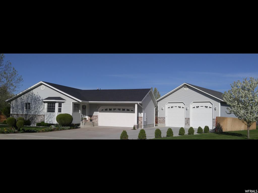 295 E Park Meadow Cir N, Hyde Park, UT 84318