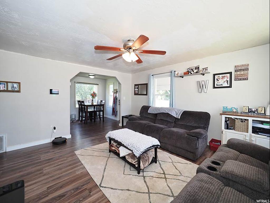 2863 W 5725 S, Roy, UT 84067