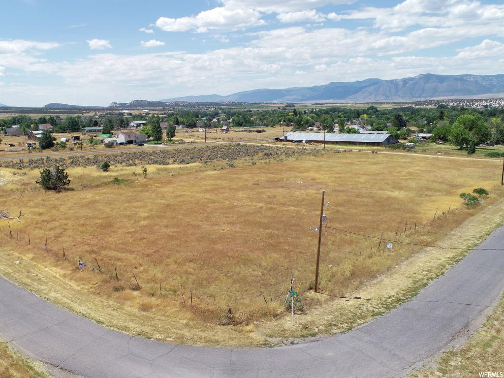 670 E Center, Spring City, UT 84662
