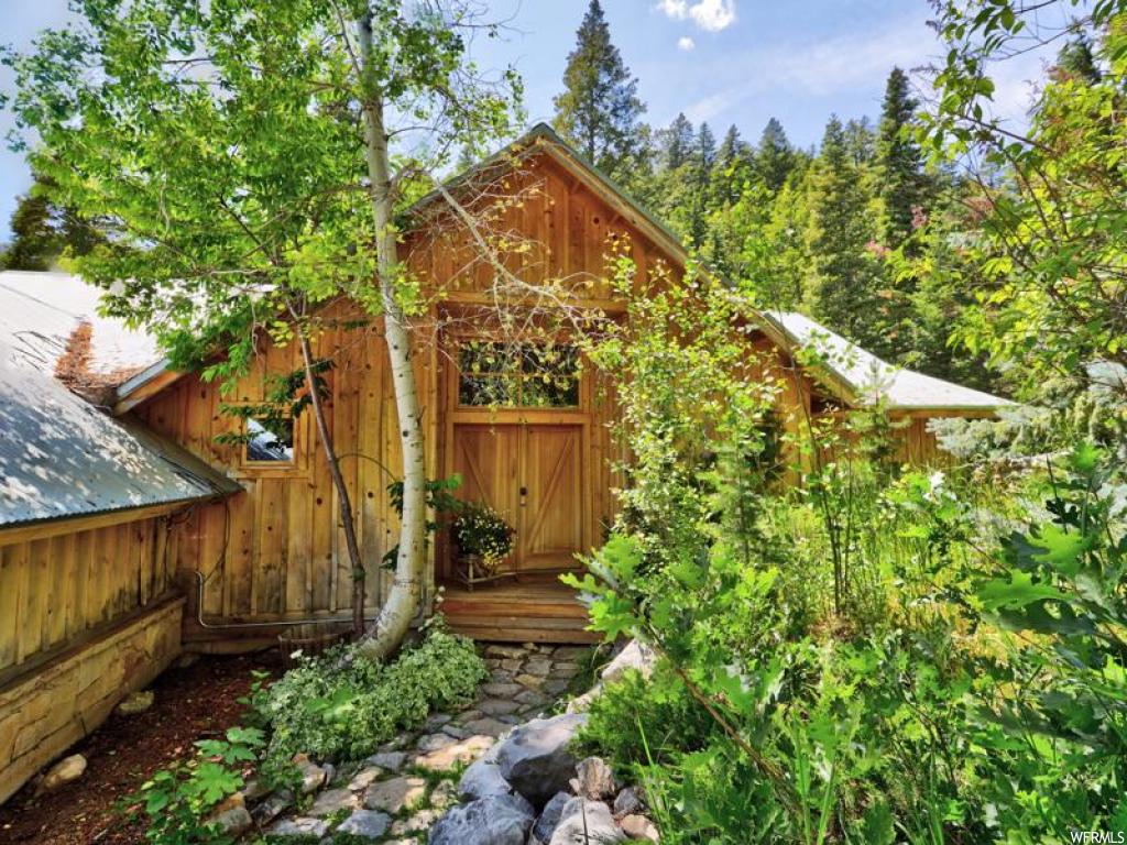 9383 Canopy Ln, Sundance, UT 84604