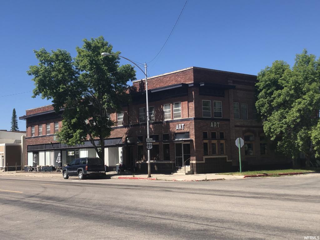 6 S Main, Paris, ID 83261
