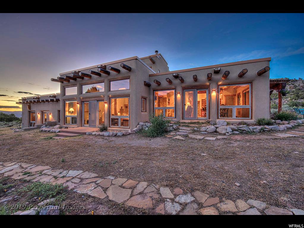 70 Desert Solitaire Rd, Moab, UT 84532