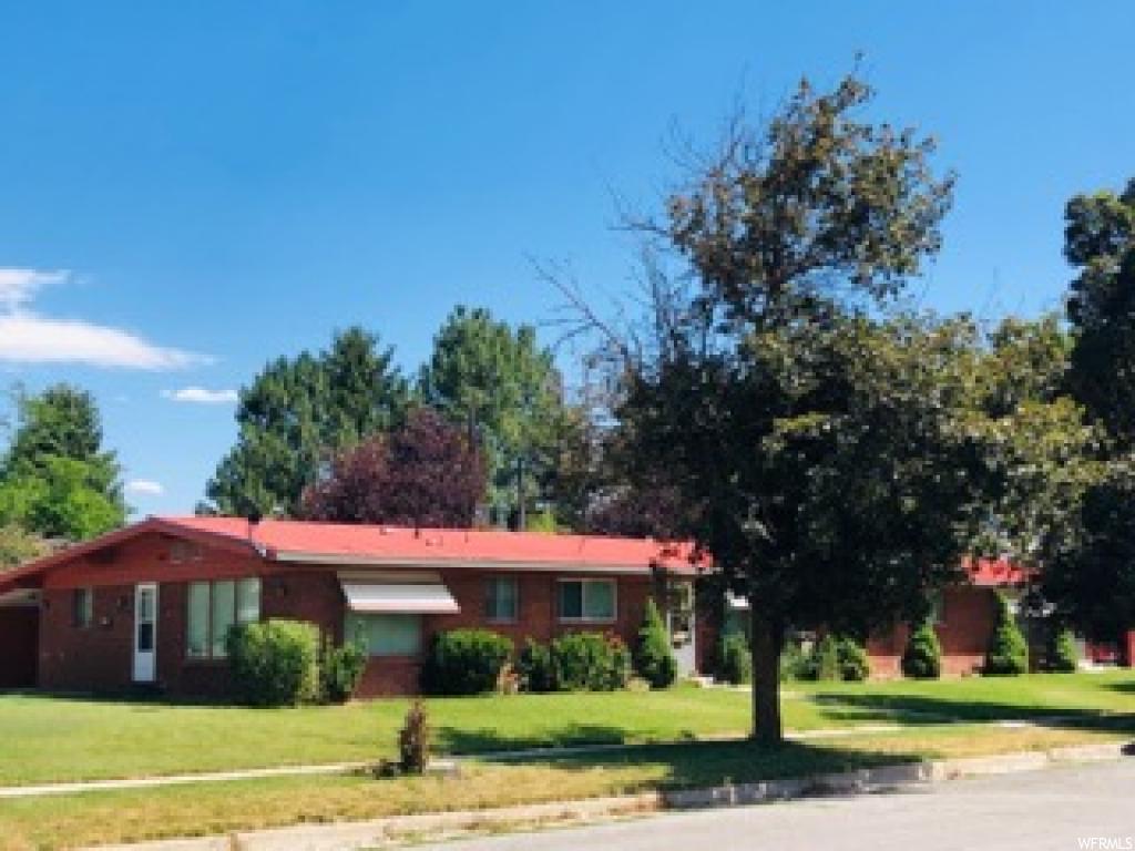 202 E 1st N, Preston, ID 83263