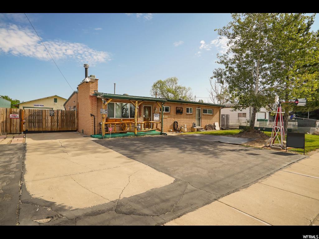 223 E Antelope N, Layton, UT 84041