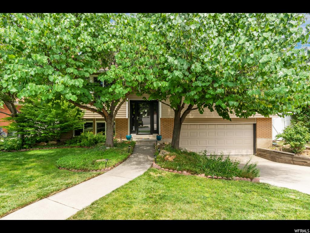 799 E Grenoble Dr S, Midvale, UT 84047