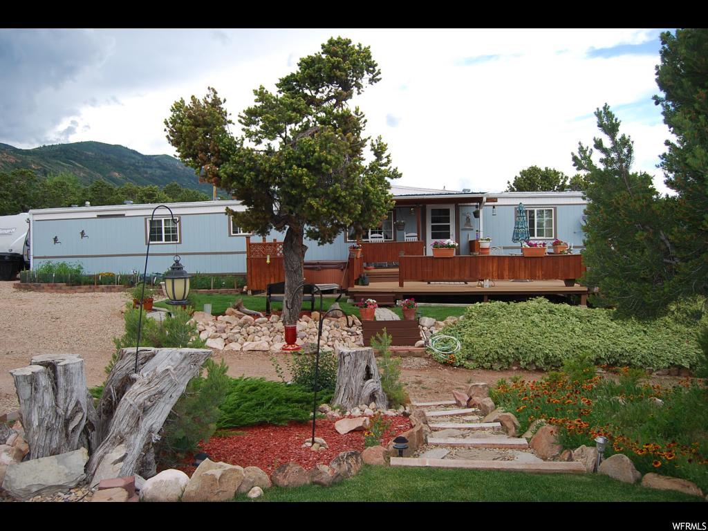 1001 E Tabby Access, Tabiona, UT 84072