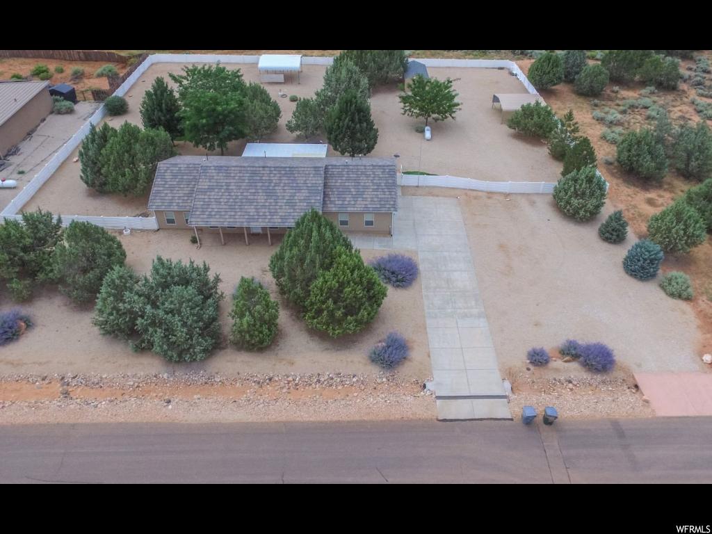 1242 E Red Sage Ln, Apple Valley, UT 84737