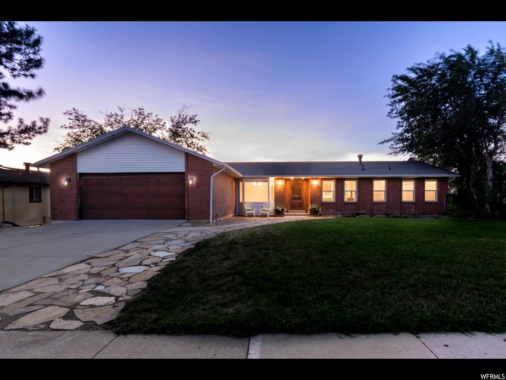3496 S Lexington Dr E, Bountiful, UT 84010