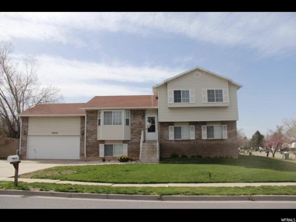 1104 E Cherry Ln, Layton, UT 84040