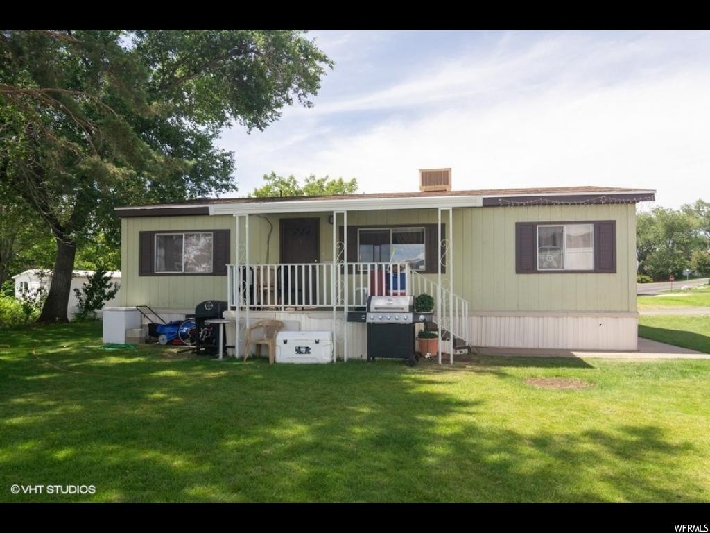 53 Sunset Dr, Layton, UT 84041