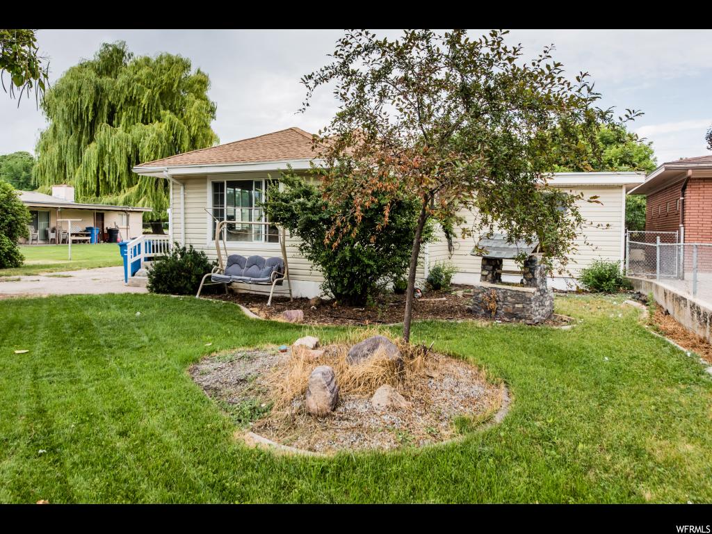 121 N 100 W, Hyrum, UT 84319