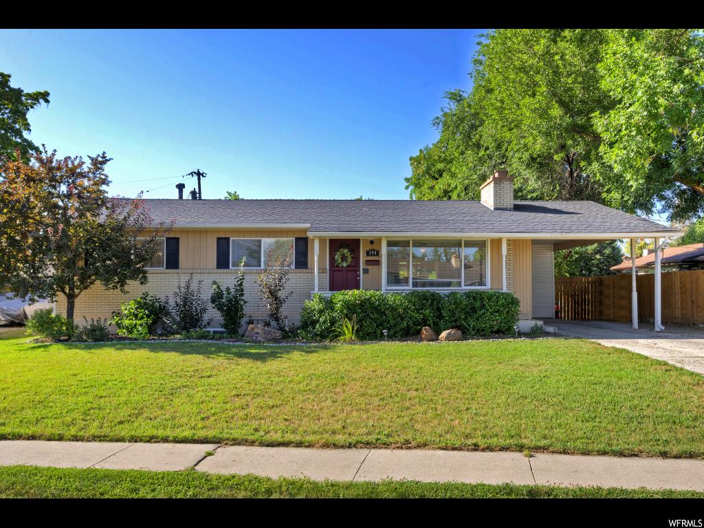194 E Nicoletti Dr, Midvale, UT 84047
