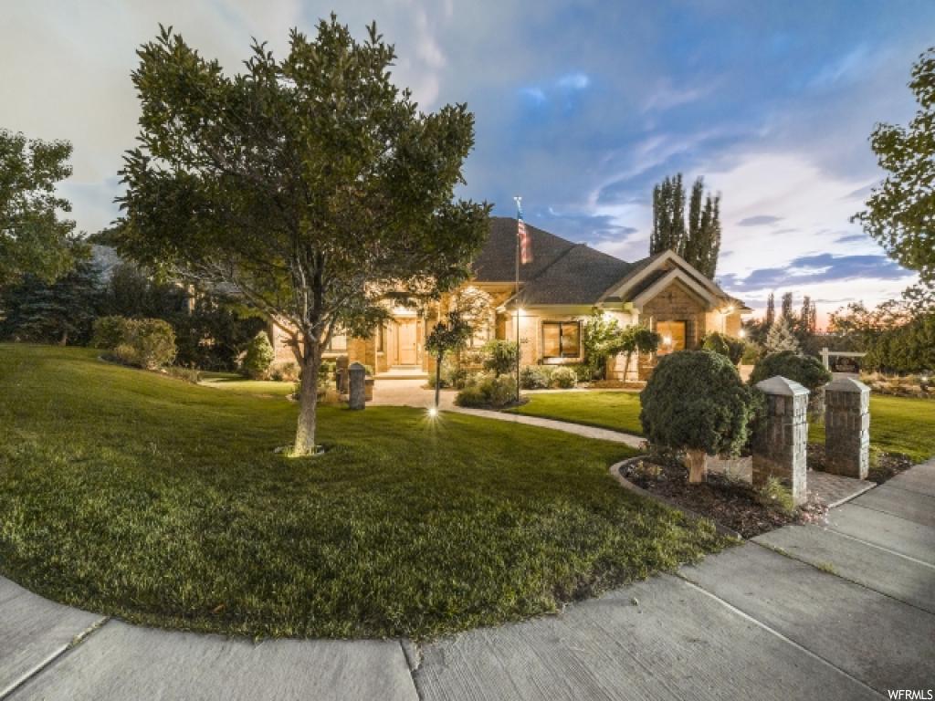 290 E Summerwood Dr S, Bountiful, UT 84010