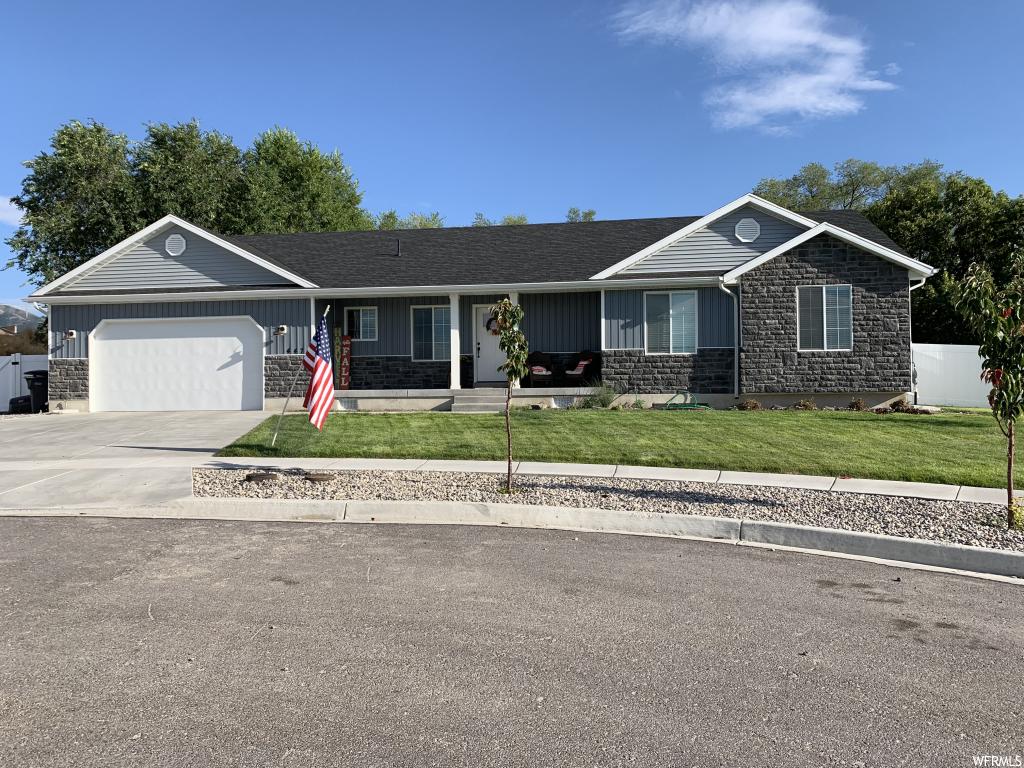 447 W 60 S, Hyrum, UT 84319