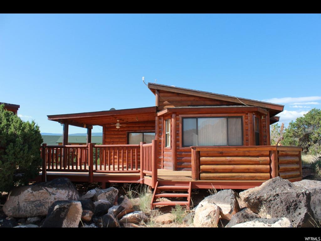 1083 N 460 W, Torrey, UT 84775