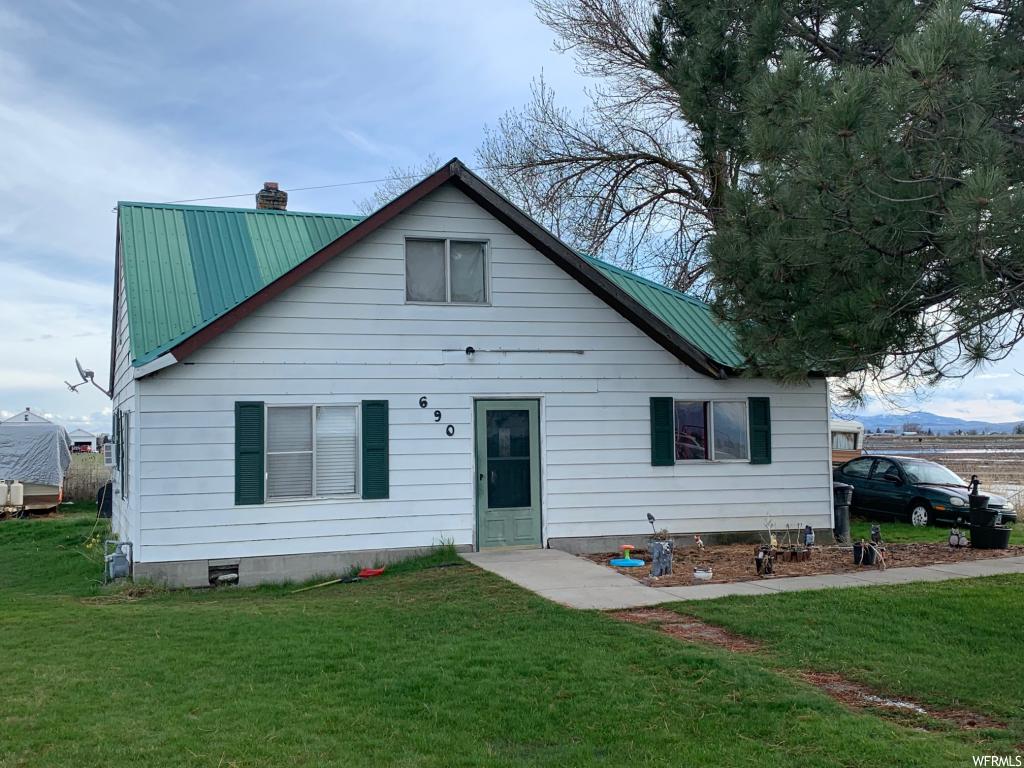 690 E 0800 S, Lewiston, UT 84320