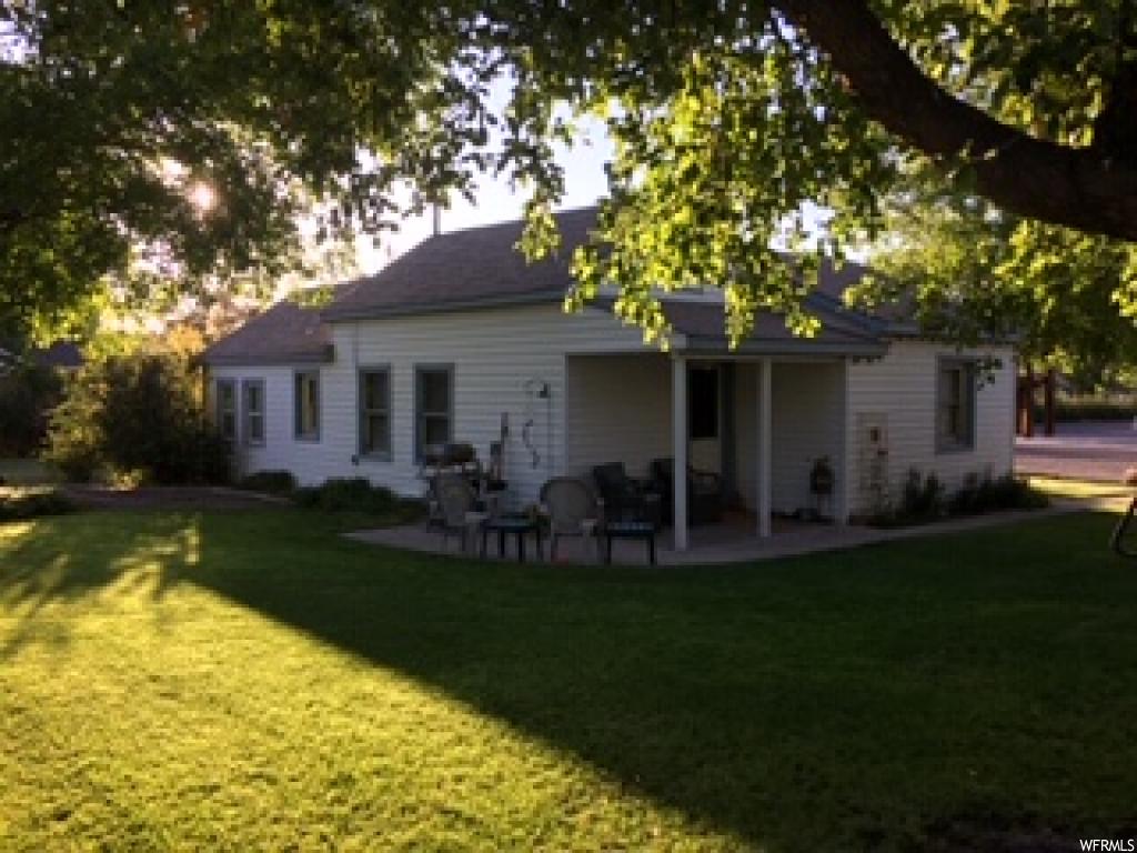 380 E 300 N, Monroe, UT 84754