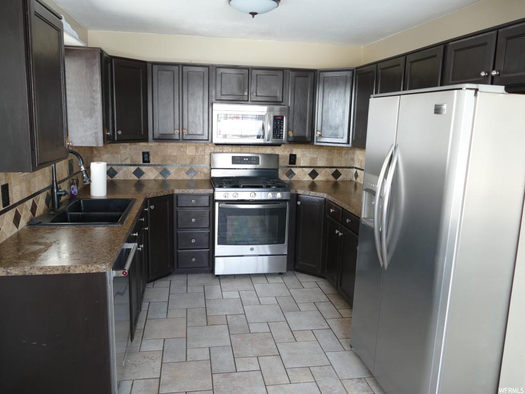 4743 S 3950 W, Roy, UT 84067