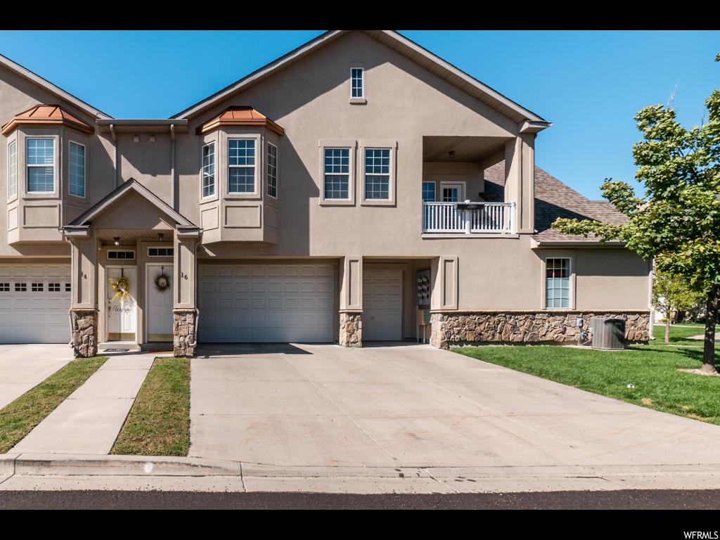 16 Courtyard Ln, Centerville, UT 84014