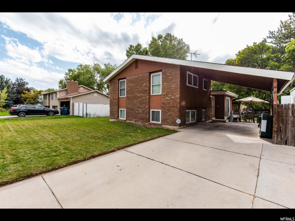 10116 S Mount View Dr E, Sandy, UT 84070