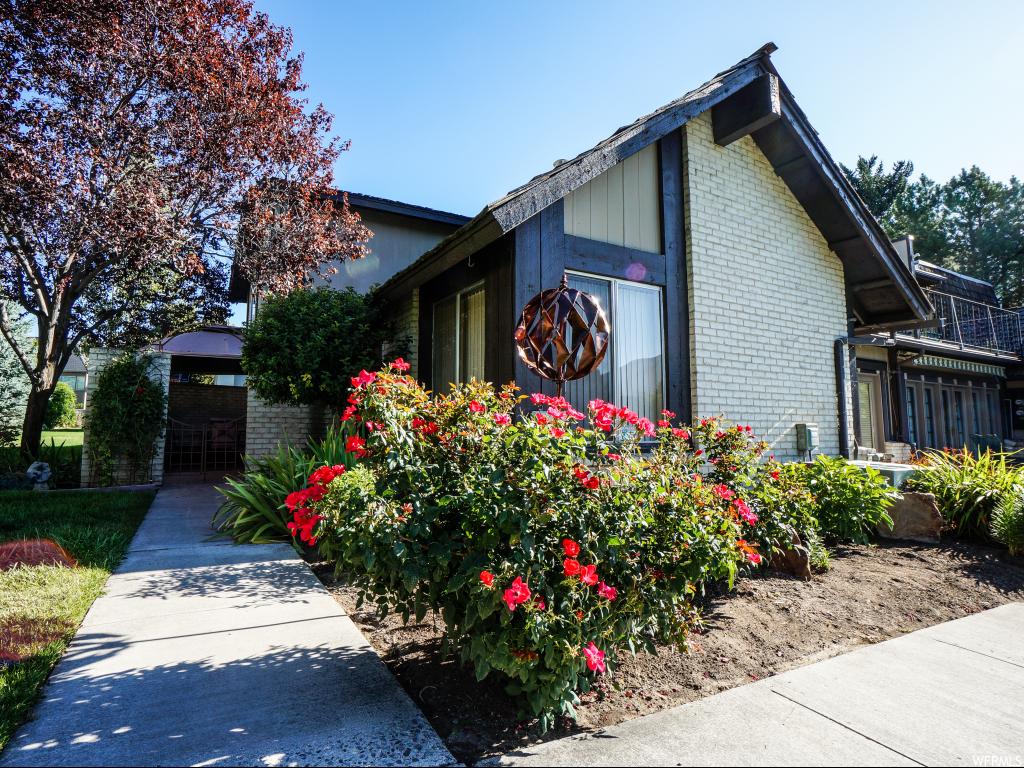 3463 N Brookside Dr W, Provo, UT 84604