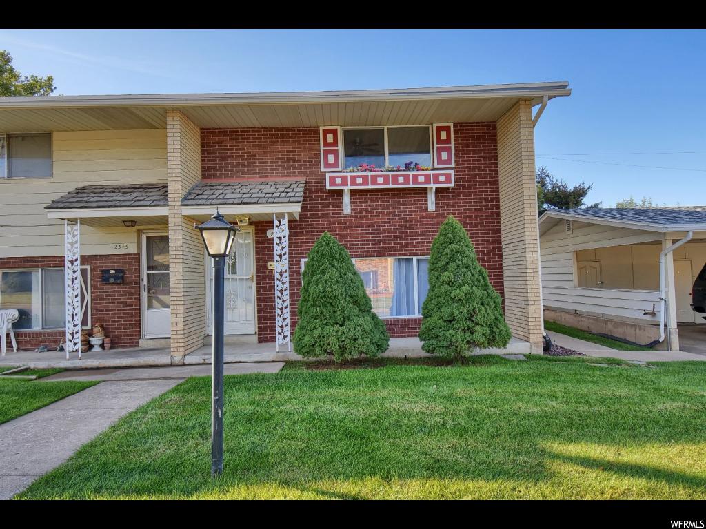 2349 W Chateau Dr, Roy, UT 84067