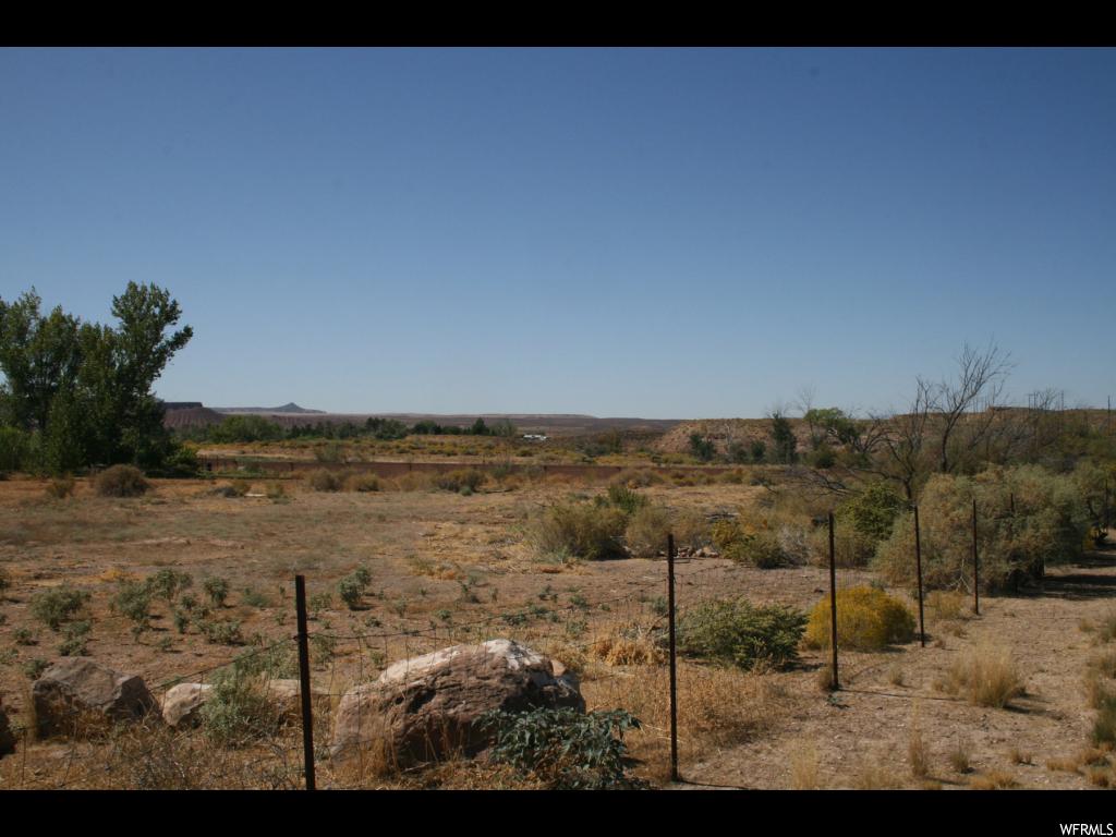601 N 385 E, Virgin, UT 84779