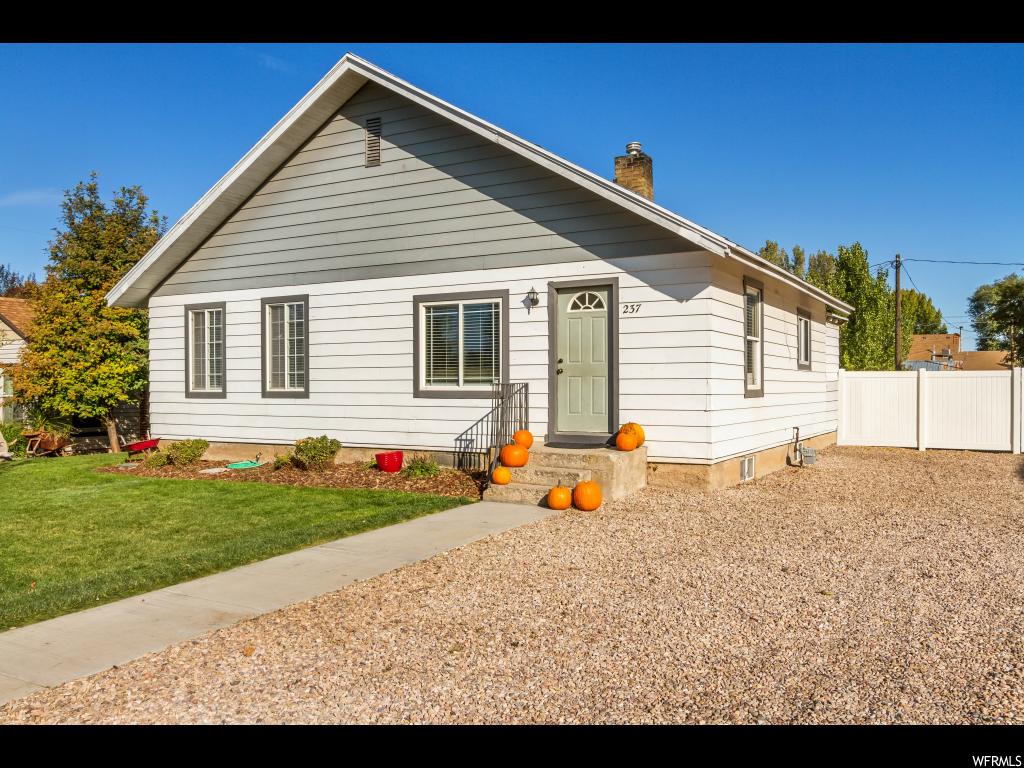 237 E 100 N, Nephi, UT 84648
