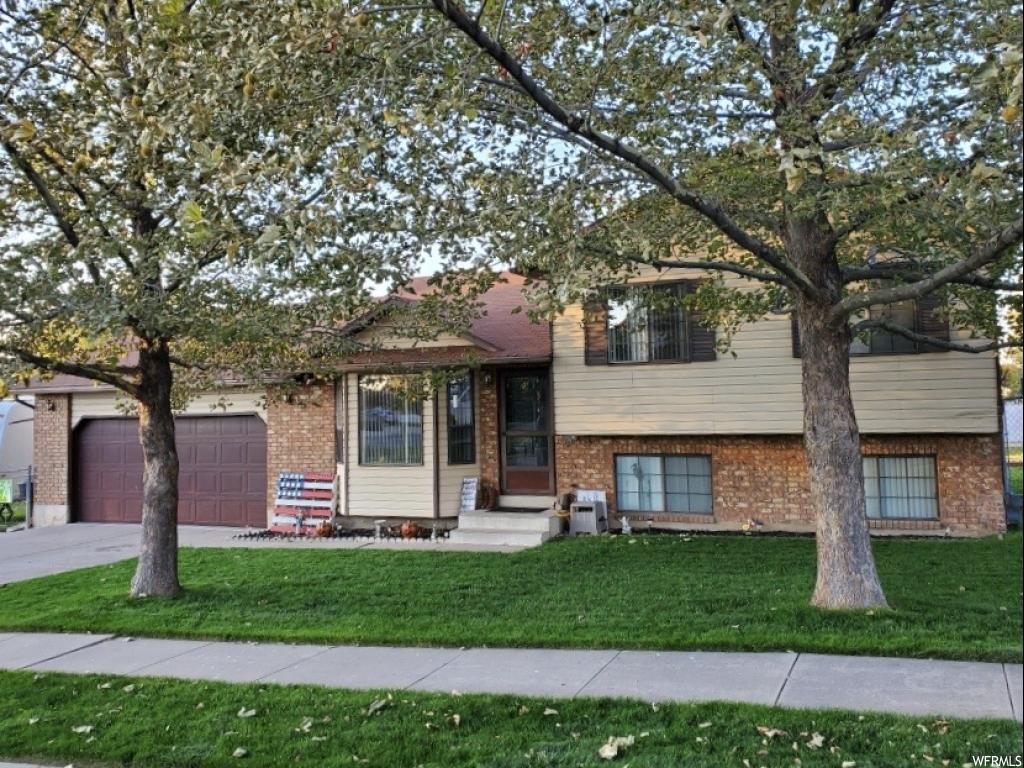1206 W 1750 N, Clinton, UT 84015