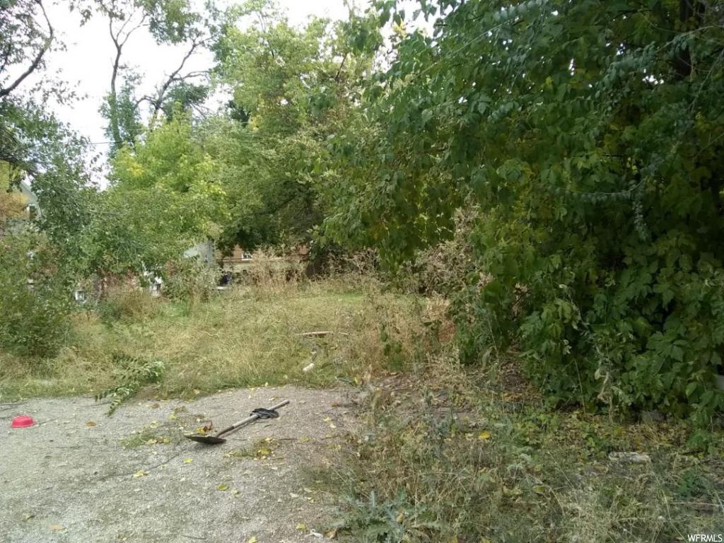 2250 S Jackon Ave E, Ogden, UT 84401