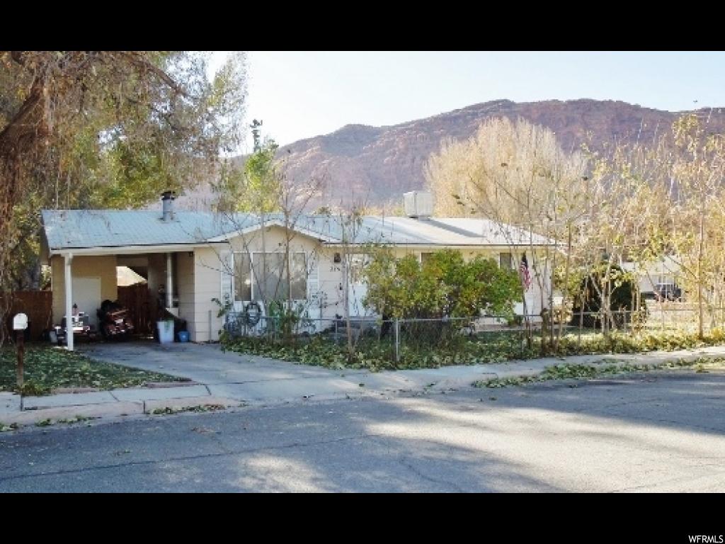 715 W Bartlett St, Moab, UT 84532