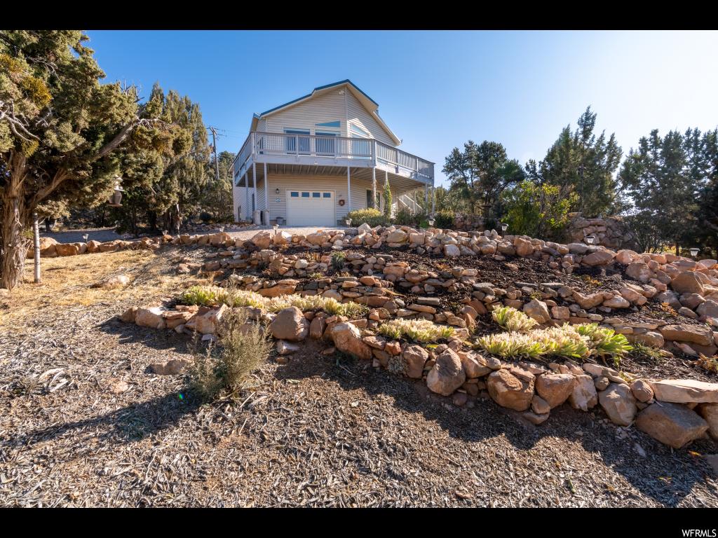 141 E Red Hill Rd, Central, UT 84722