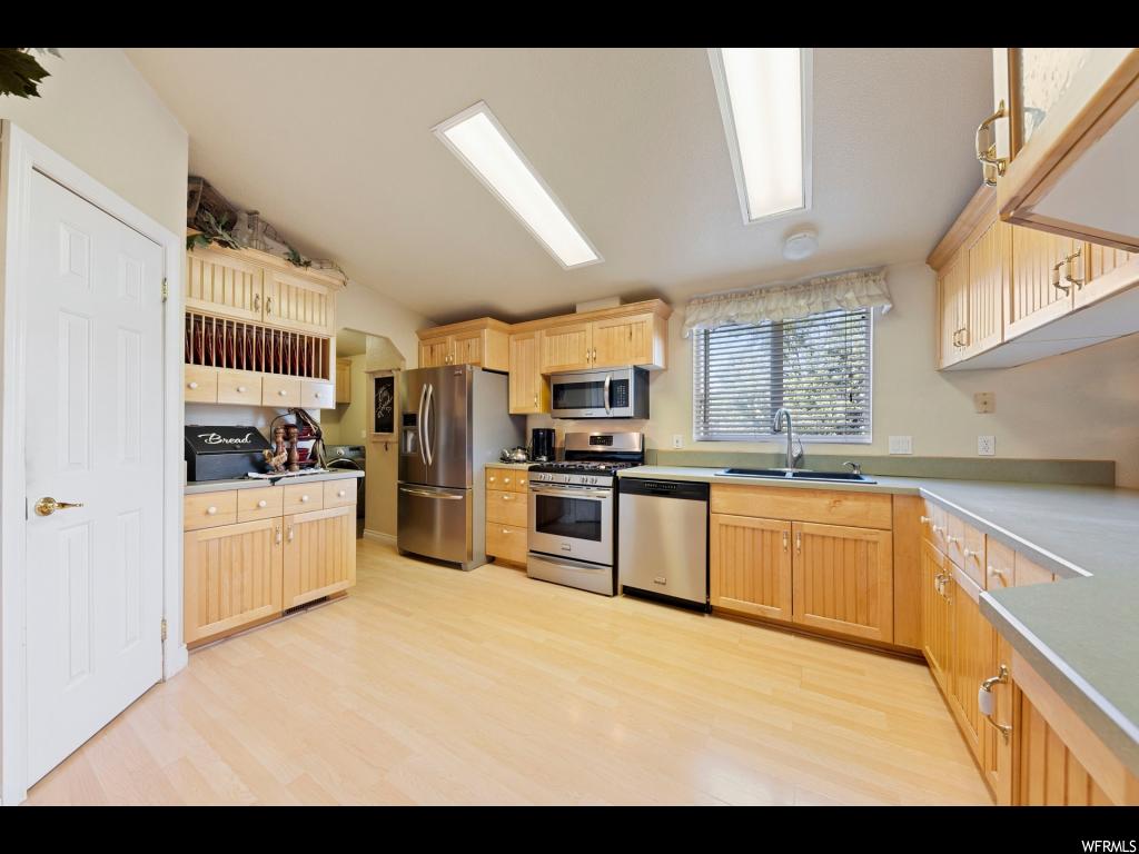 910 S 550 W, Tremonton, UT 84337
