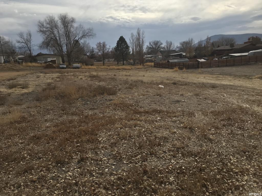 280 300 N E Moroni, Utah Building lot in a great neighborhood with utilities nearby.