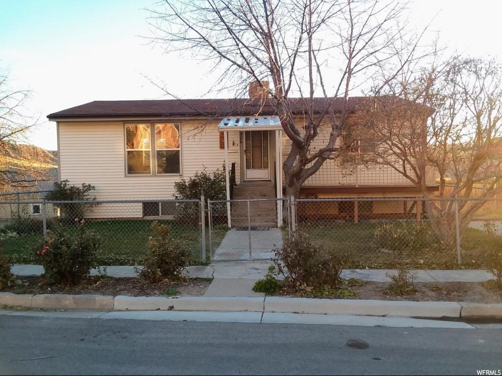 326 E St, Helper, UT 84526