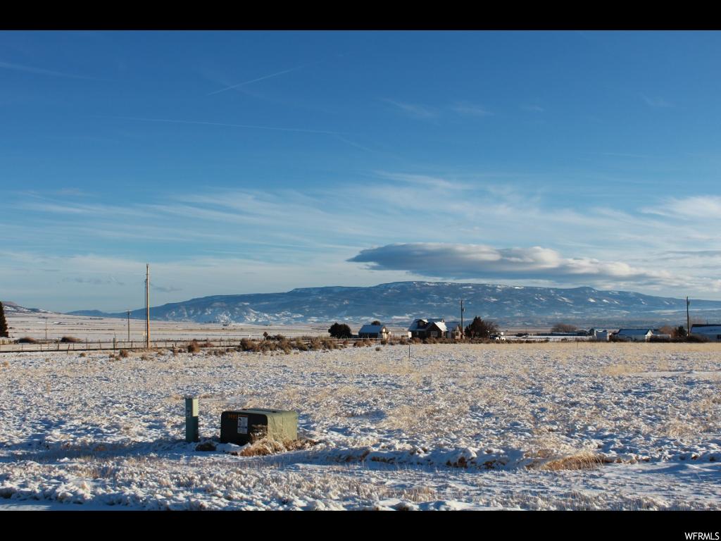 575 N 100 E #17, Loa, UT 84747