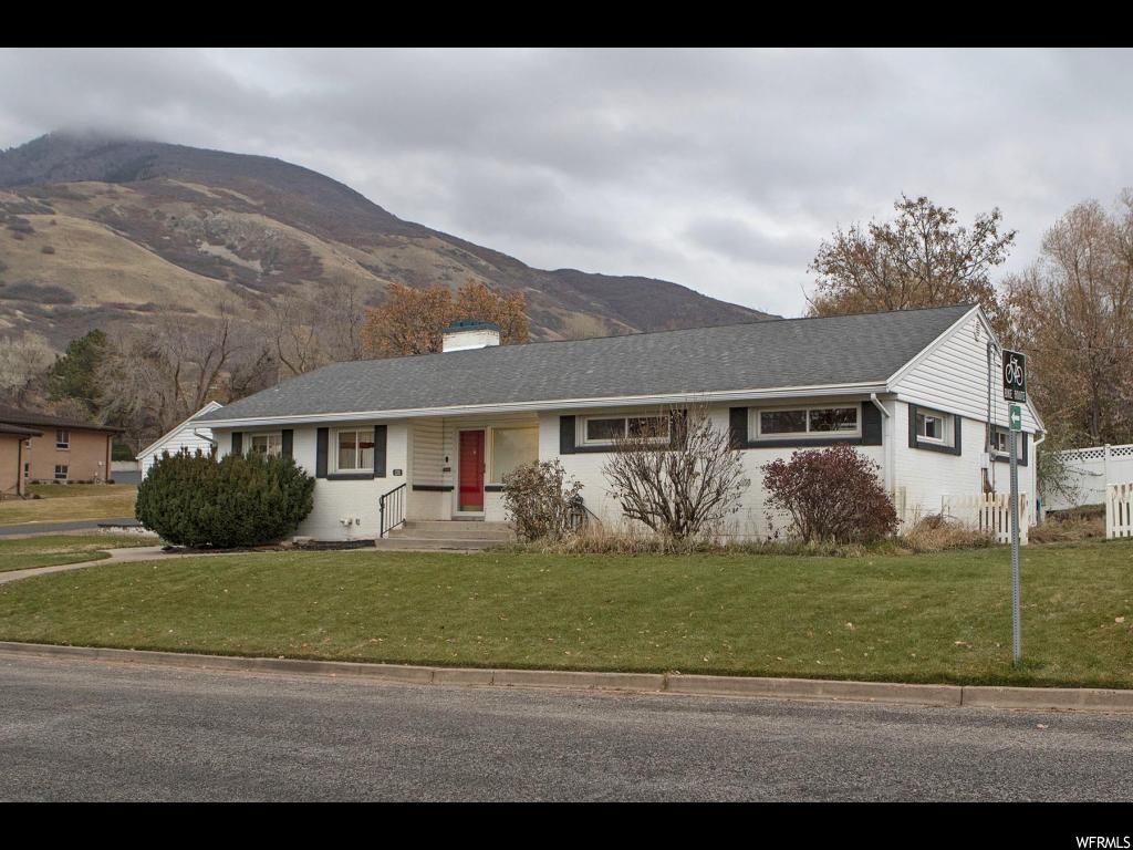 1391 E Kingston Dr, Ogden, UT 84403