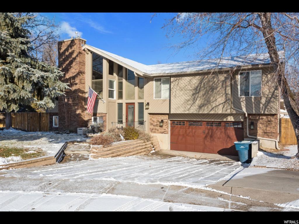 1969 E Hawk Cir S, Sandy, UT 84092