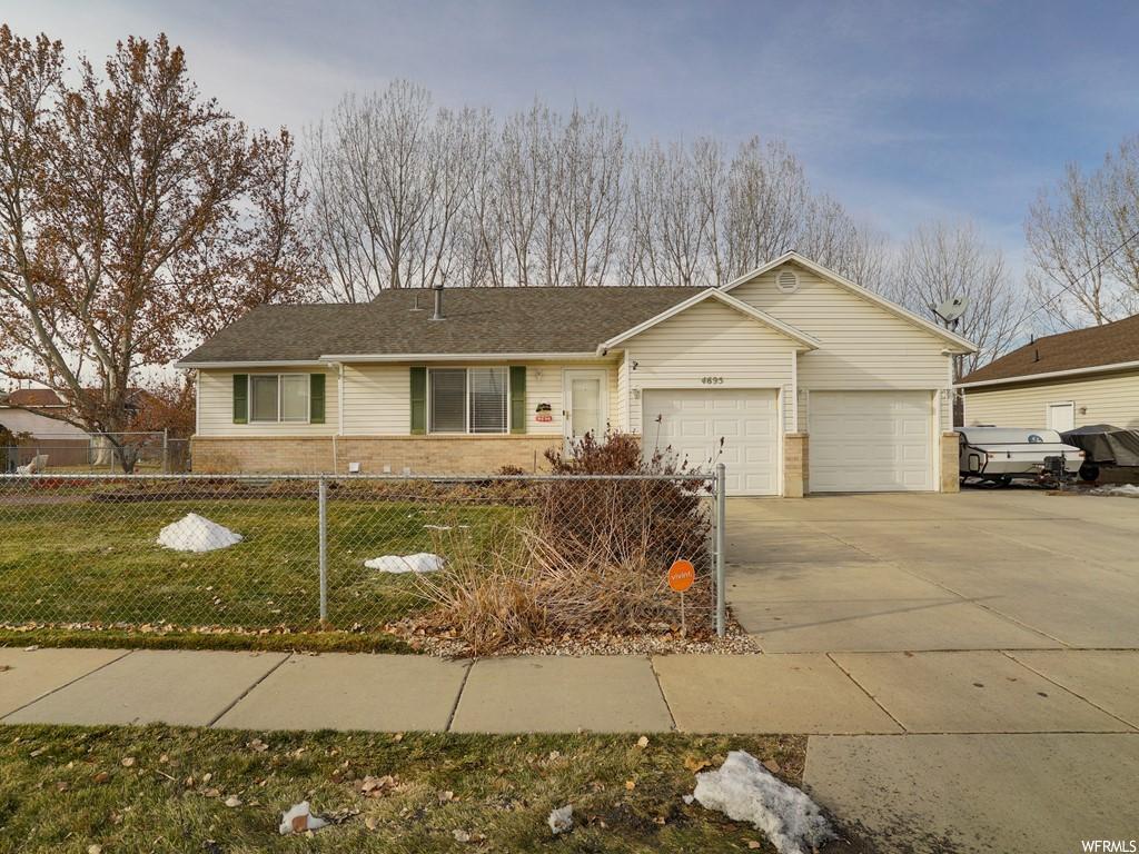 4695 S 3100 W, Roy, UT 84067