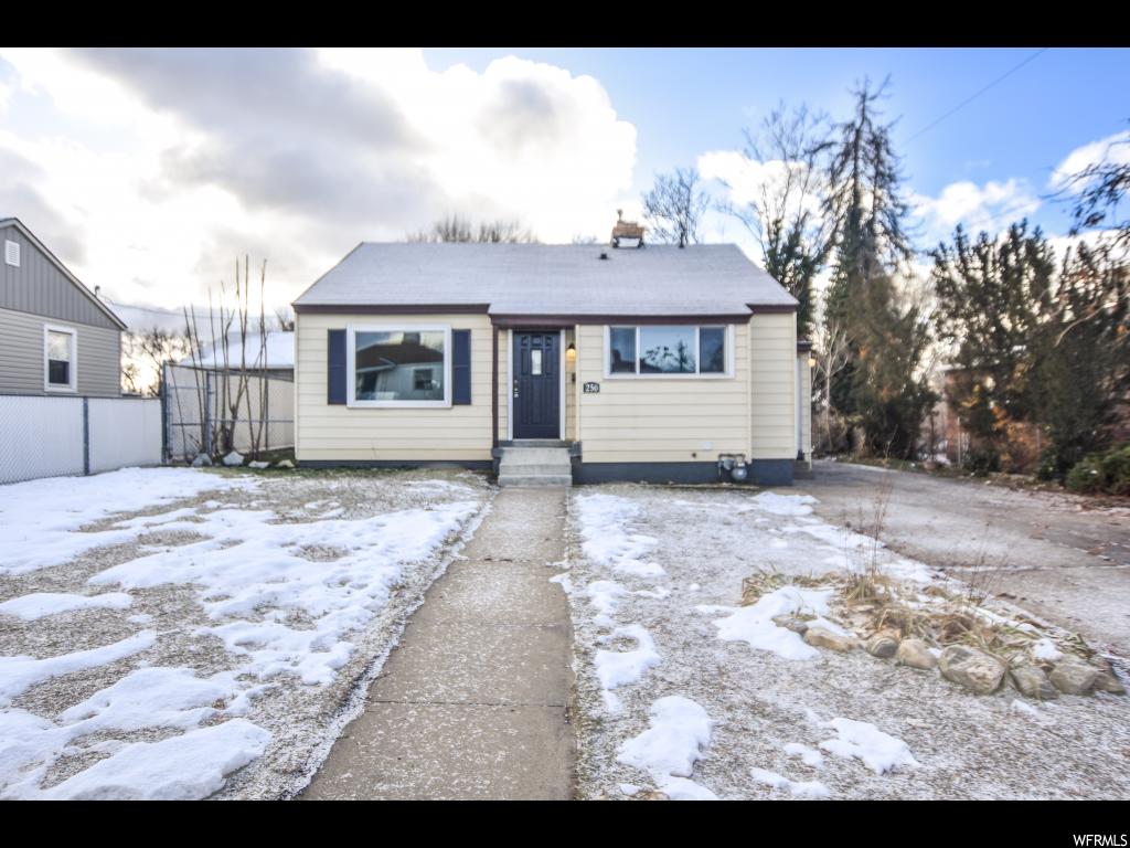 250 S Lakeview Dr, Clearfield, UT 84015