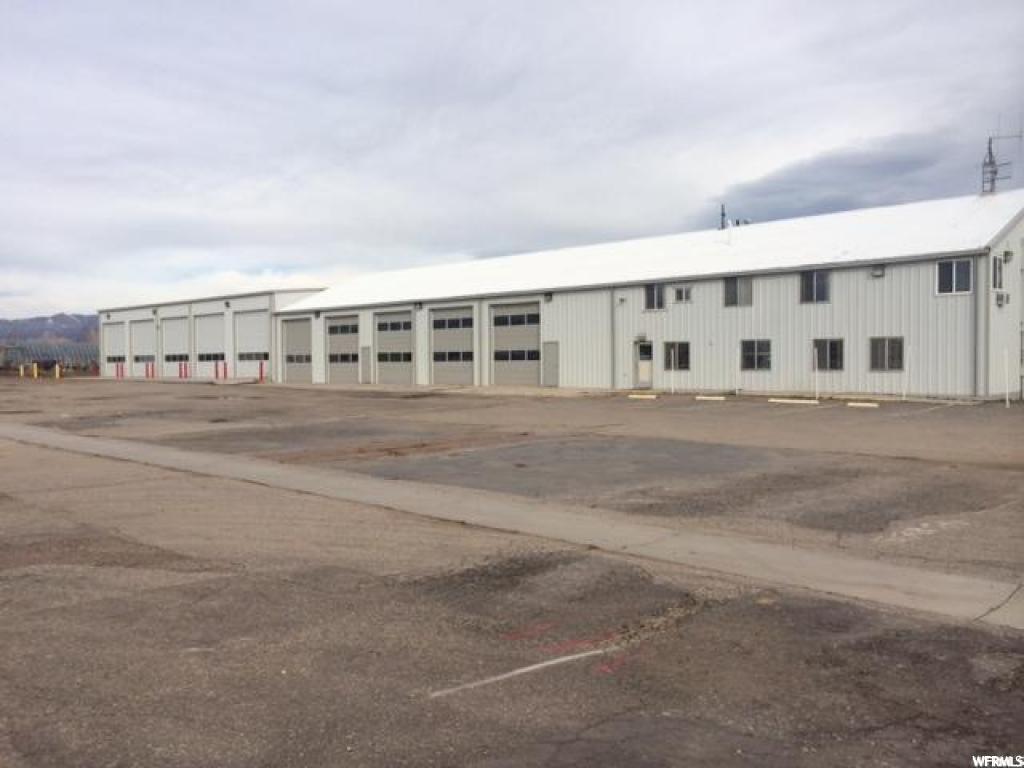 1085 E Main St, Vernal, UT 84078