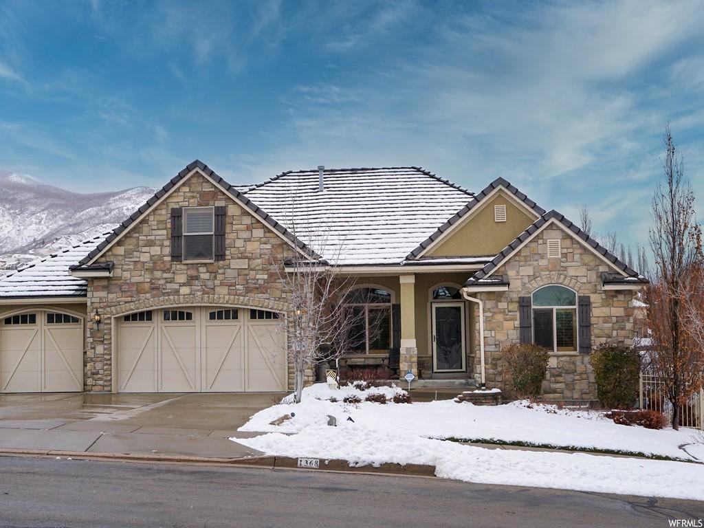 1368 E Emry Ct, Fruit Heights, UT 84037