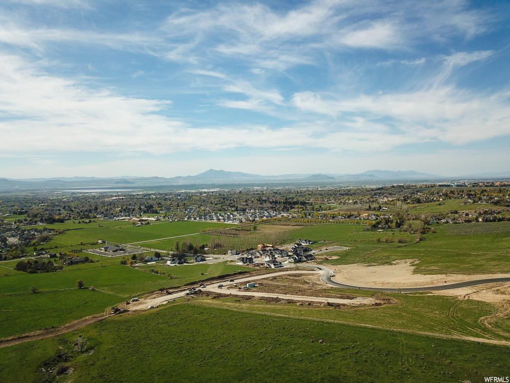 630 E Spring Creek Pkwy #21, Providence, UT 84332