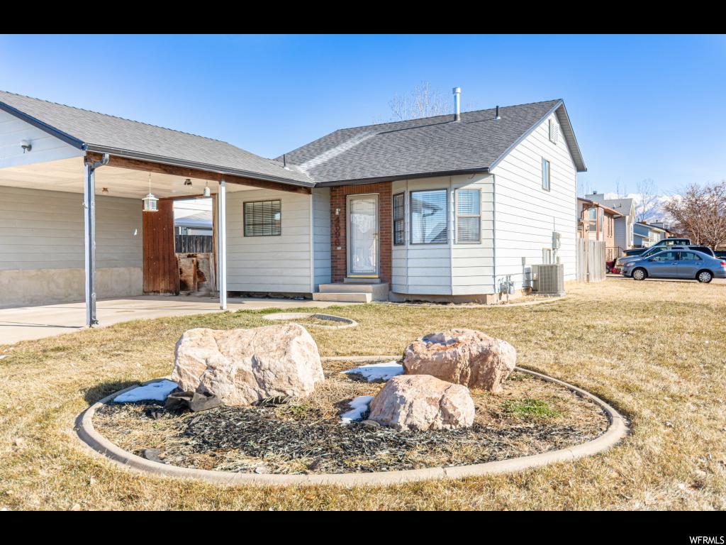 4596 S 3850 W, Roy, UT 84067