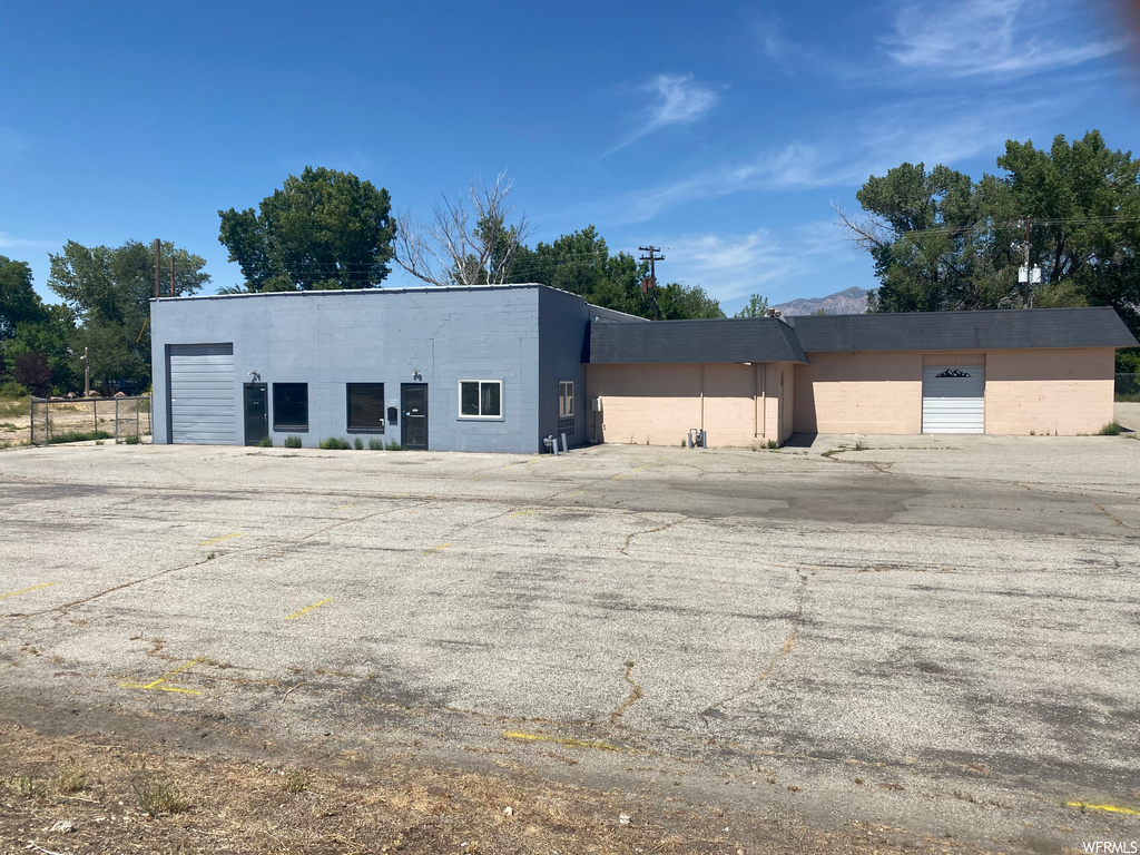 1875 S Wall Ave, Ogden, UT 84404