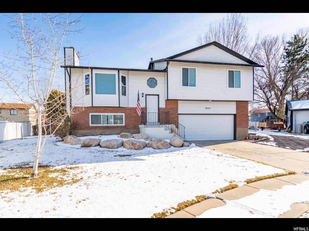5842 S 2825 W, Roy, UT 84067