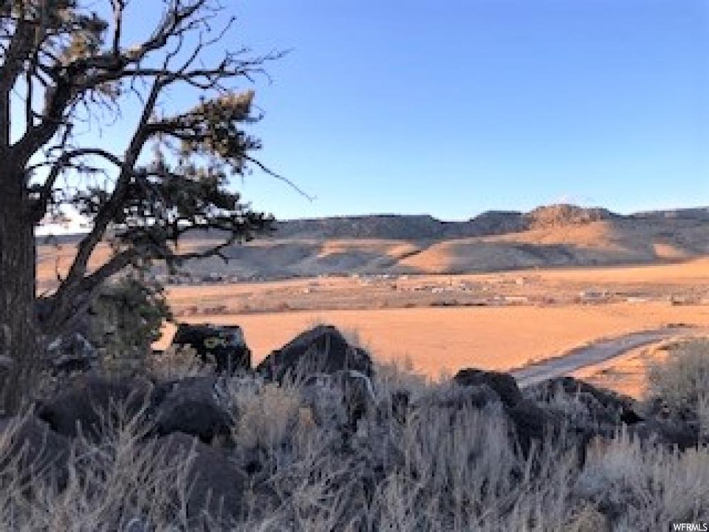 200 S Horrocks Ln E, Fremont, UT 84747